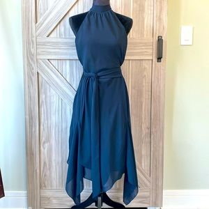 Beautiful and elegant midi halter dress EUC